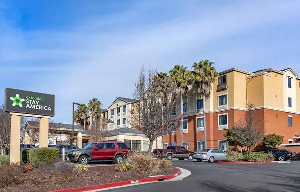 Others on Francisco Blvd East · San Rafael