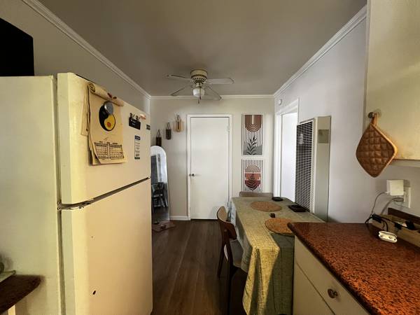 1BR/1BA Apartment · Berkeley photo 5
