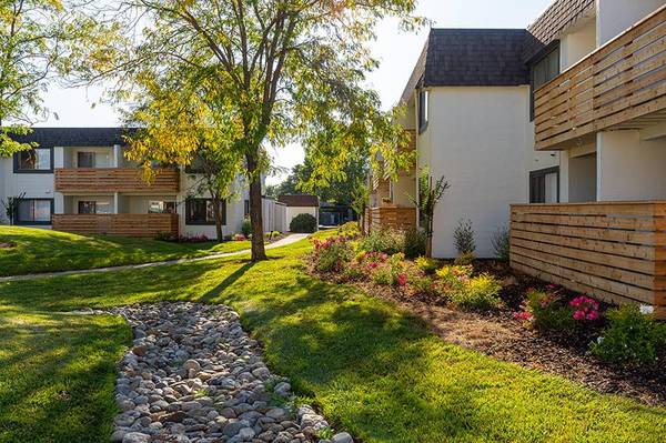 1BR/1BA Apartment on Santa Alicia Drive · Rohnert Park