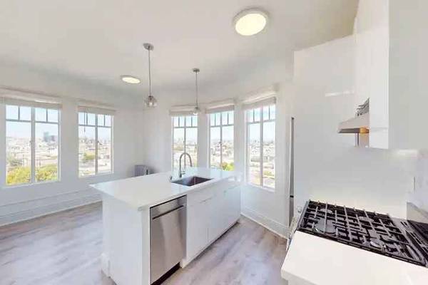 3272 21st St San Francisco, CA 94110 photo 5