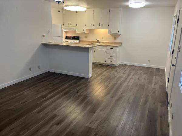 1BR/1BA Apartment · Napa photo 2