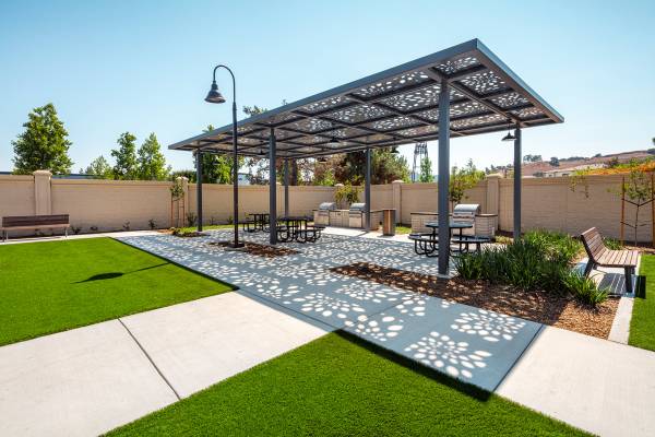 Apartments on Miner Lane · Morgan Hill photo 3