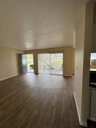 Apartments on Carriage Dr · Morgan Hill
