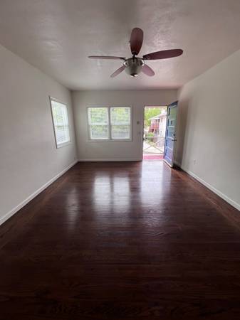 2BR/1BA Single Family House on Harrison St · San Leandro photo 4