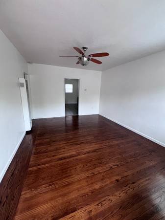 2BR/1BA Single Family House on Harrison St · San Leandro photo 5