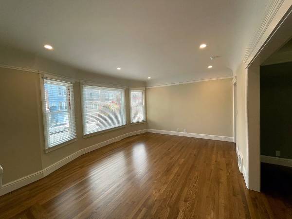 2BR/2BA Flat · San Francisco photo 3