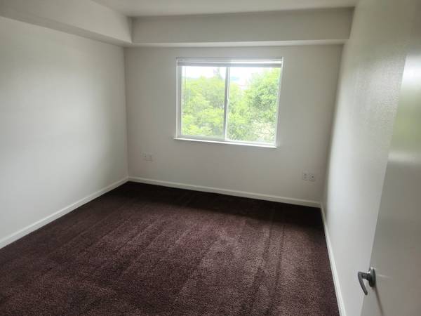 2BR/1BA Apartment on 7th Street · Santa Rosa photo 5