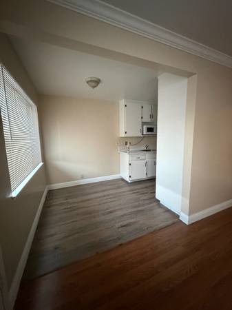 Bright 1br Apartment With Large Patio &amp; Hardwood Floors photo 5