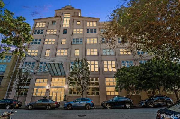 Condos on Francisco Street · San Francisco photo 3