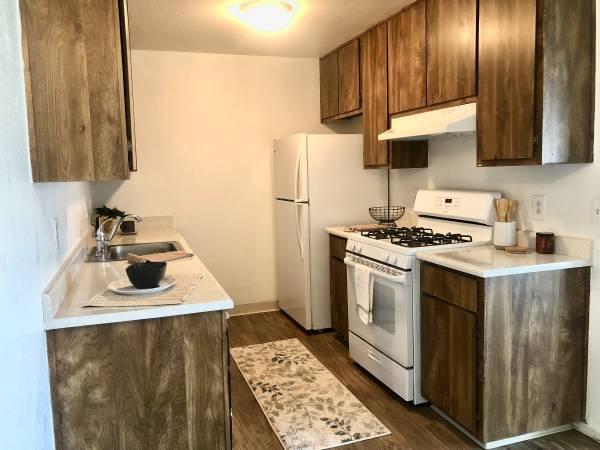 Adrienne Village photo 4