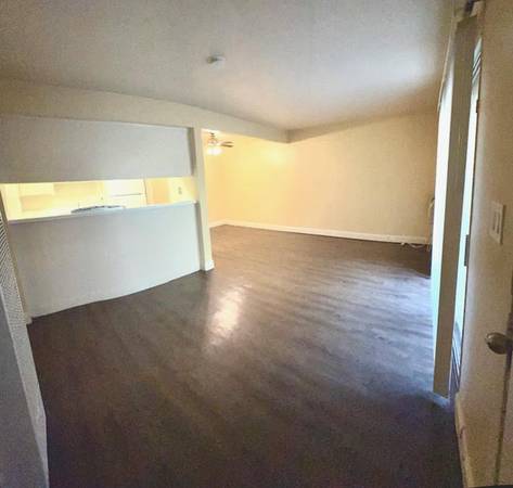 Apartments on Pine Street · Concord photo 4