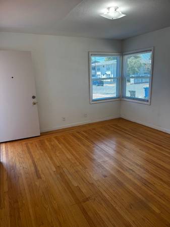 Duplexs on Schmidt Ln · El Cerrito photo 2