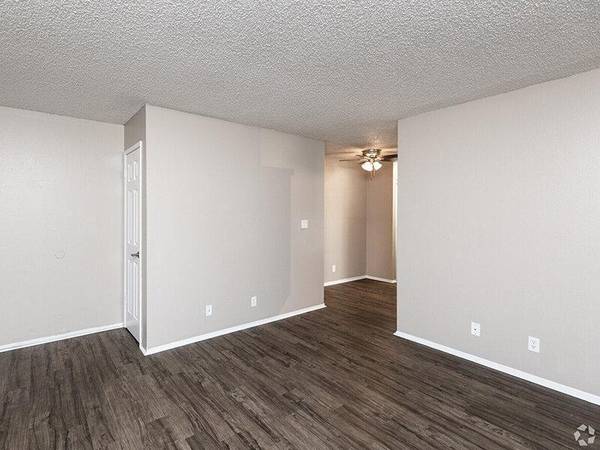 Apartments on Peach Tree Drive · Fairfield photo 2