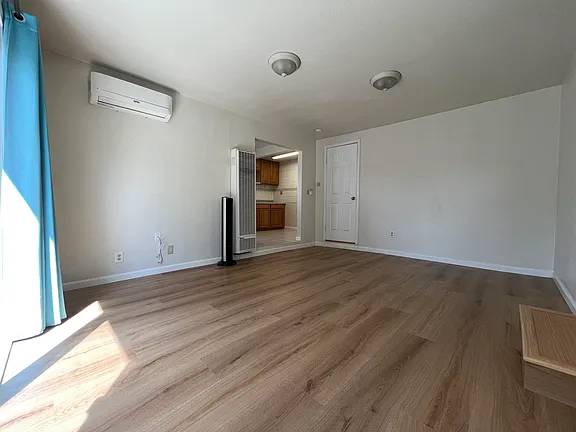 In Law Adus on Alderbrook Dr · Santa Rosa photo 3