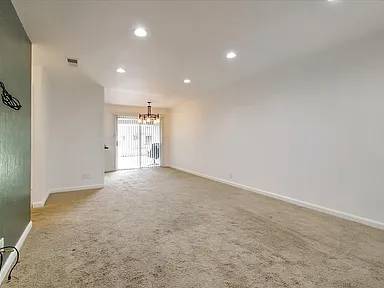 2BR/1BA Apartment · San Jose photo 5