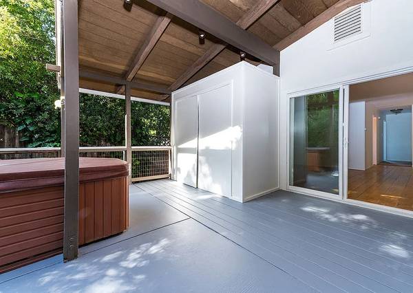2BR/2BA Duplex on Thomas Ct · San Rafael photo 3