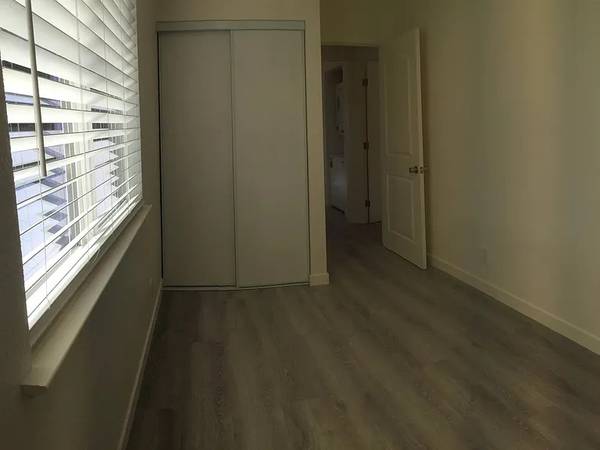 2BR/1BA Single Family House on Raymond Ave · San Jose photo 3