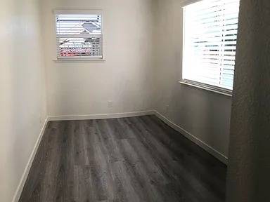 2BR/1BA Single Family House on Raymond Ave · San Jose photo 4