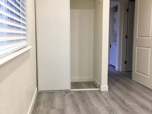 2BR/1BA Single Family House on Raymond Ave · San Jose photo 5