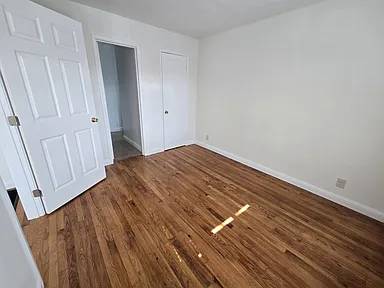 1BR/1BA Duplex on Martin Luther King Jr Way · Berkeley photo 5