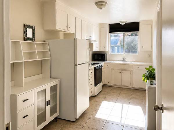Houses on Halterman Ave · Santa Cruz photo 3