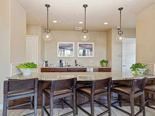 Pacific Bay Vistas Apartments photo 5