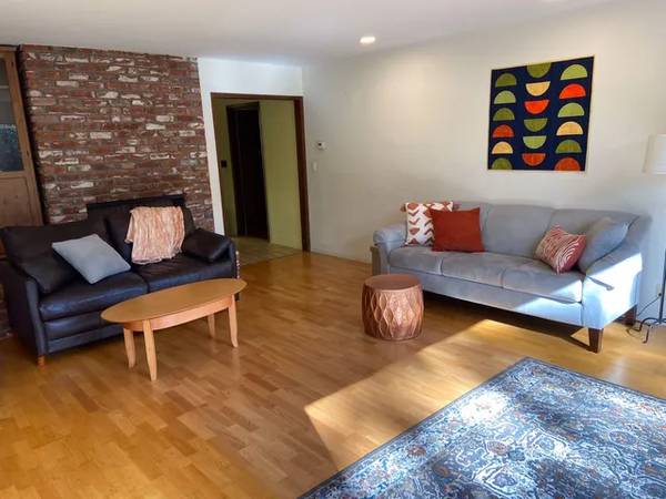 Houses on Cress Rd · Santa Cruz photo 5