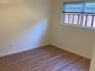 2BR/1BA Duplex on Holmes Ct · Livermore photo 4