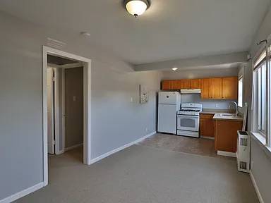 1BR/1BA Apartment on E San Bruno Ave · San Bruno photo 2
