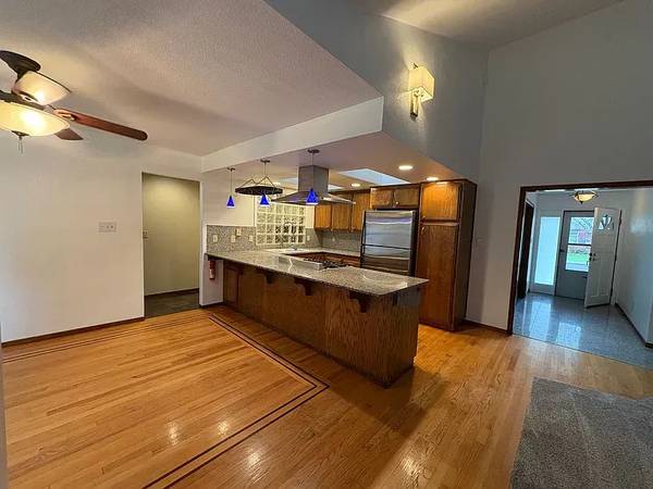 Beautiful 4-bedroom Home With Dual Primary Bedrooms In Ne Santa Rosa photo 5