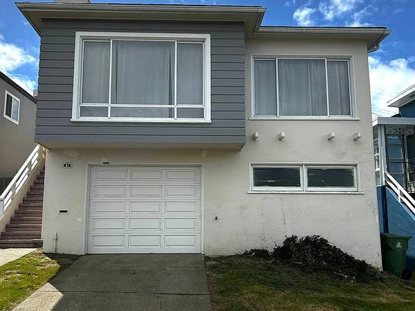 4BR/2BA Single Family House on Avalon Dr · Daly City photo 2