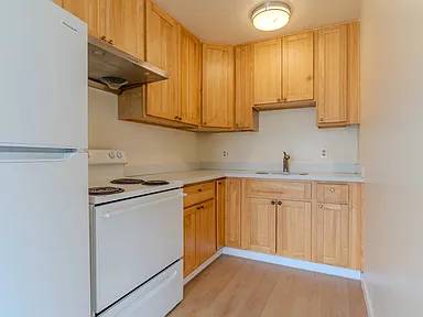 Apartments on Lisbon St · Daly City photo 4