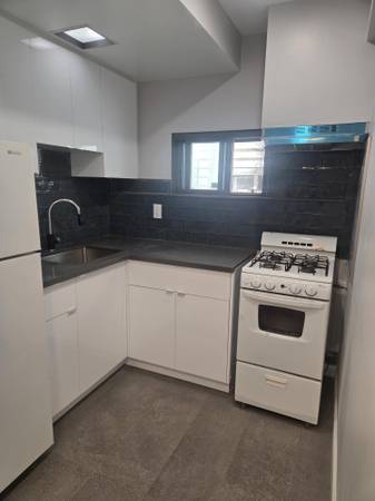 1BR/1BA In Law Adu · South San Francisco photo 4