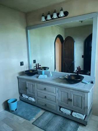In Law Adus on Overlook Rd · Los Gatos photo 4
