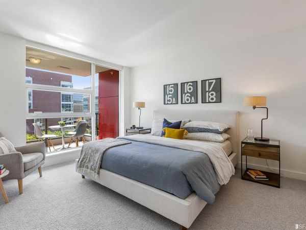 2BR/2BA Apartment · San Francisco photo 3
