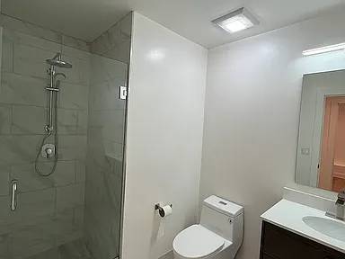 1BR/1BA Apartment · Berkeley photo 5