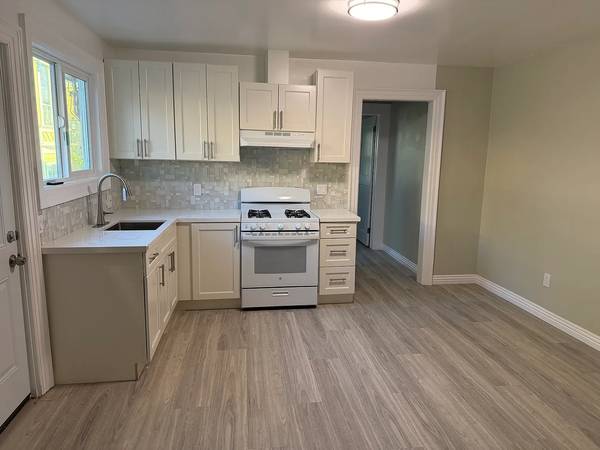 1BR/1BA Apartment on Woolsey St · Berkeley photo 2