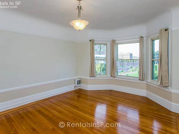 Charming 1Bedroom 1Bathroom Living In A Desirable Neighborhood photo 3