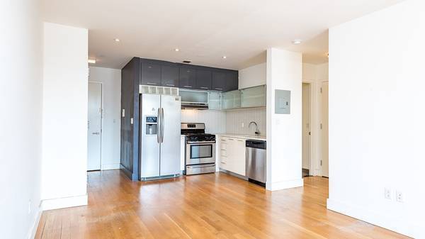 1BR/1BA Apartment · San Francisco photo 3