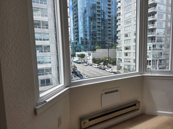 Condos on Harrison St · San Francisco photo 4