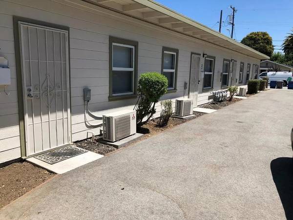Apartments on Topeka Ave · San Jose photo 2