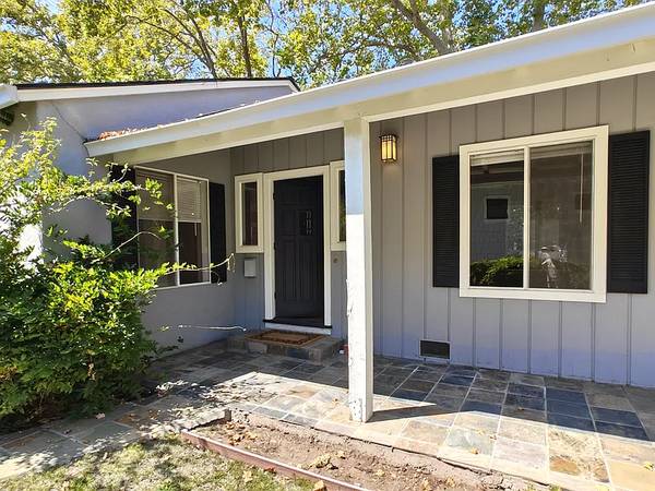 Houses on Lincoln Ave · Palo Alto photo 2