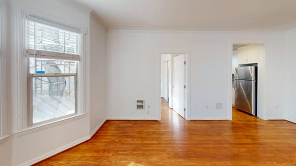 Apartments on North Point St · San Francisco photo 5