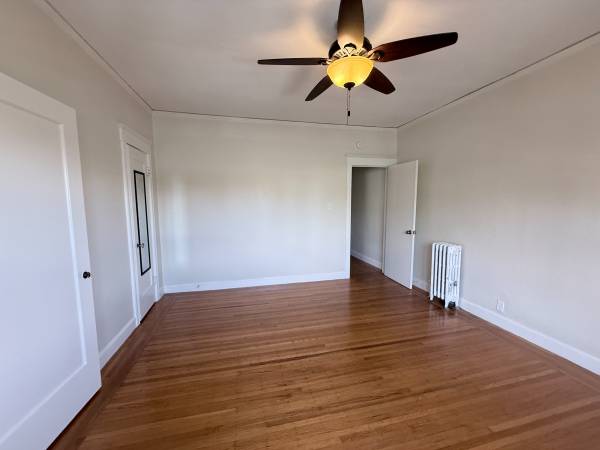 Apartments on Haste St. · Berkeley photo 3