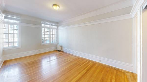 1029 Geary photo 3