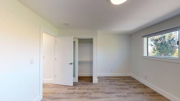 3BR/1BA Apartment on Parker Street · Berkeley photo 5
