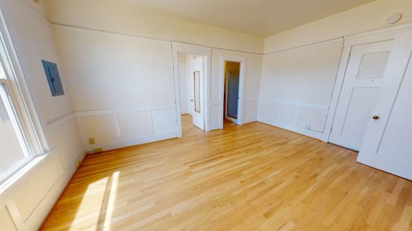1BR/1BA Apartment on Channing Way · Berkeley photo 2