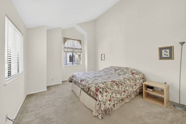Gorgeous 3 Bed / 2.5 Bath San Jose Condo photo 2