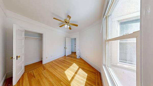Apartments on Bancroft Way · Berkeley photo 3