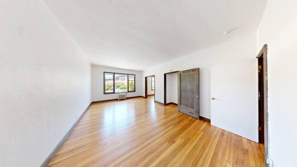 2BR/1BA Apartment on Haste Street · Berkeley photo 3
